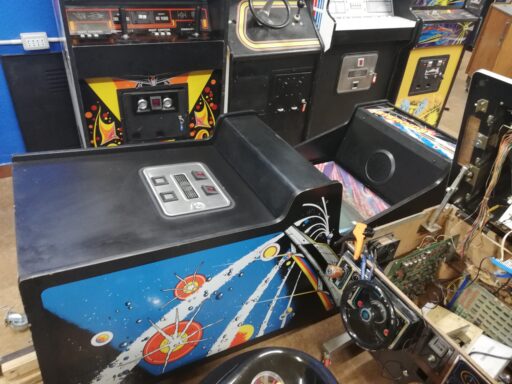 vernimark arcades - Atari Asteroids
